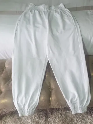 Pantalón deportivo blanco