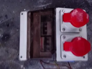 Cuadro Eléctrico con Enchufes Industriales