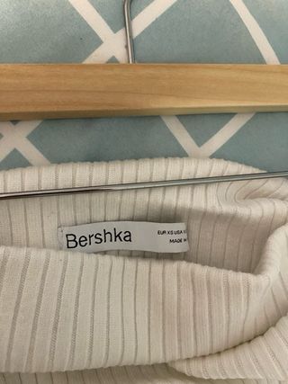 Falda larga beige de punto