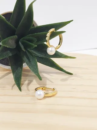 Pendientes Pandora Aro Perla Dorados