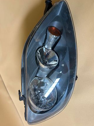 Faros Golf Plus + Bandeja Maletero