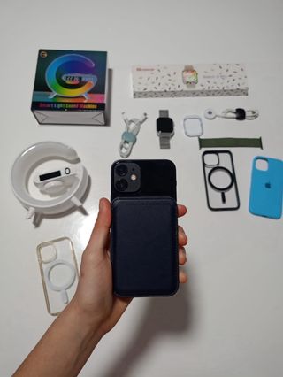 iPhone 12 mini + Smartwatch + Cargador