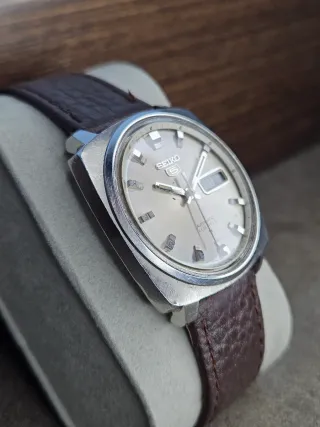 Seiko 5 Automático Vintage 6119-7143