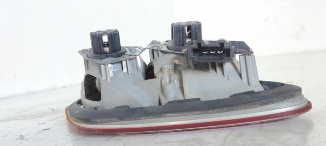 PILOTO POSTERIORE SINISTRO INTERNO MERCEDES-BENZ C