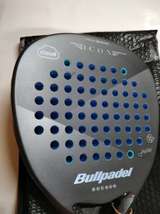 Bullpadel Icon Cloud Pala de Pádel