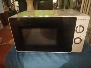 Microondas Jocel Blanco