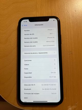 iPhone XR Negro con fundas de regalo