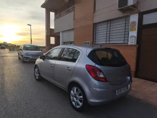 Opel Corsa 2013.. 602 09 45 56