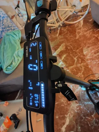 Patinete Eléctrico Cecotec Bongo Serie Z City