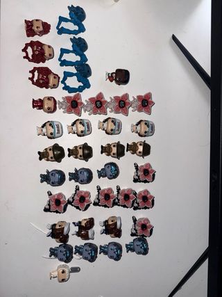Lote figuras stranger things kinder joy