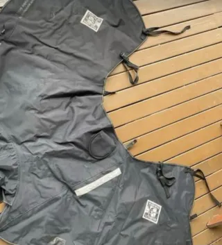 Manta Moto Tucano Universal Negra