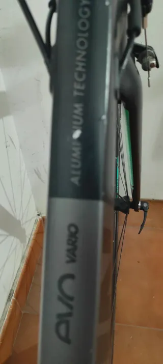 Bicicleta B-Twin Ultra Af900