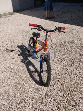 Bicicletta bimbi 16 pollici rossa