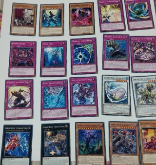 N°90 Carte Yu-Gi-Oh! da collezione