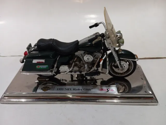 Moto Harley Davidson 1997 flhr road king.1,18