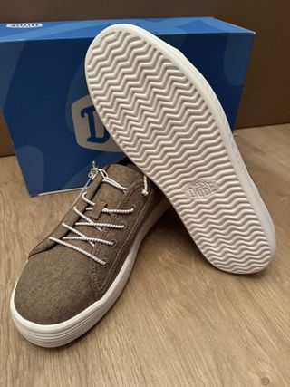 Zapatillas Hey Dude Hombre Beige/Marrón