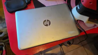 Portátil HP Envy Bang & Olufsen
