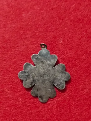 Medalla antiga plata N.S. Montserrat s.XIX-XX