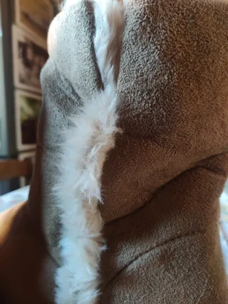 Stivaletti beige Accessorize con finta pelliccia