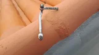 Pata de arranque moto