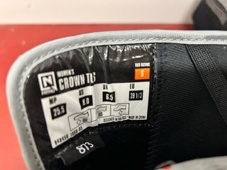 Botas Snow nuevas. Bolsa Dakine de regalo. 39 1/3