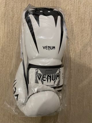 Guantes Venum Giant 3.0