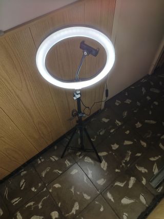 aro de luz grande con tripode 160 cm (2a mano)