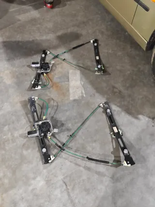 Elevalunas BMW E46 Compact Delanteros y ventanas