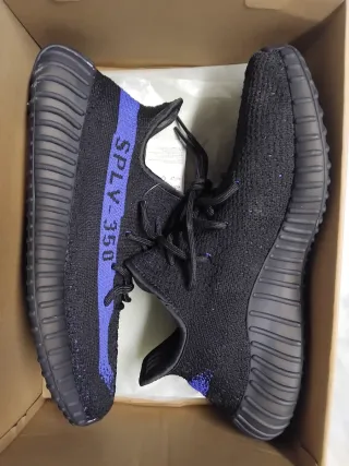 Adidas Yeezy Boost 350 V2