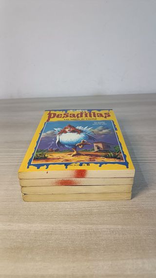 Lote de 4 libros de pesadillas RL Stine