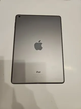 iPad Air Space Gray 16 GB