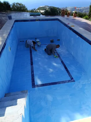 CONSTRUCCIONES Y REFORMAS INTEGRALES.