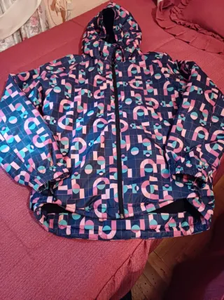 Anorak Boriken Talla XS 16 años