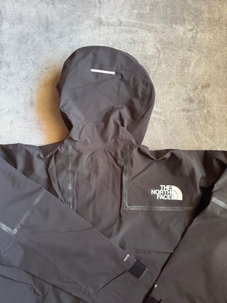 Cortavientos The North Face RMST / NUEVO