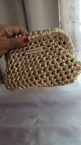 Bolso de mano fiesta oro