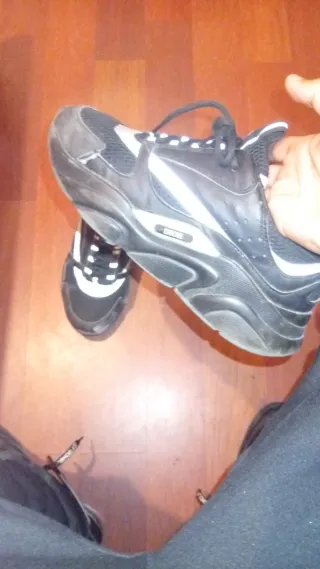 Zapatillas Dior Negras y Blancas