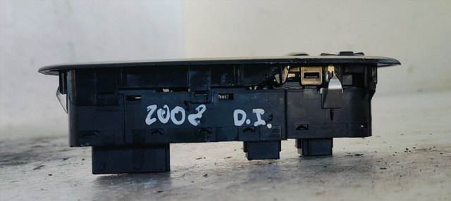 MANDO ELEVALUNAS DELANTERO IZQUIERDO PEUGEOT 2008