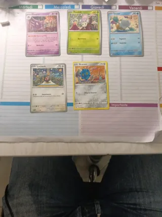 25 Carte Pokémon Art. Komiya.16€