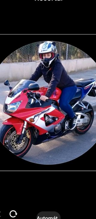 Moto CBR 929 Fireblade en perfecto estado