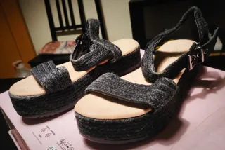 Sandalias de esparto con plataforma Talla 38