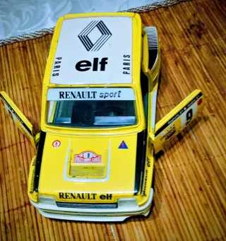 Renault 5 Turbo Bburago 1/24