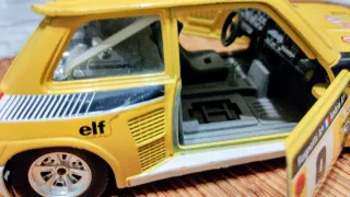 Renault 5 Turbo Bburago 1/24