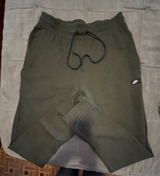 Pantalón chándal Nike Talla M Verde