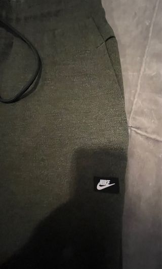 Pantalón chándal Nike Talla M Verde