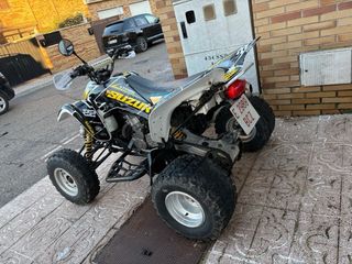 Suzuki LTZ 400 Quad