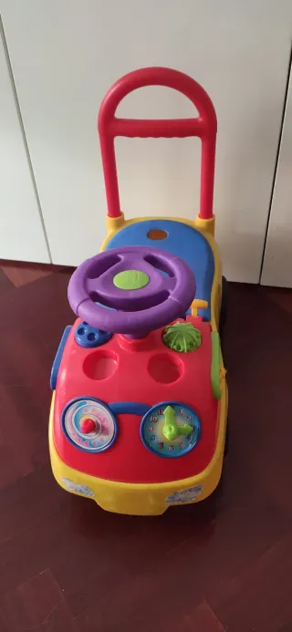 Correpasillos musical infantil