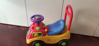 Correpasillos musical infantil