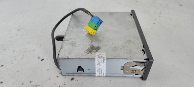 SISTEMA AUDIO / RADIO CD VOLKSWAGEN PASSAT BERLIN