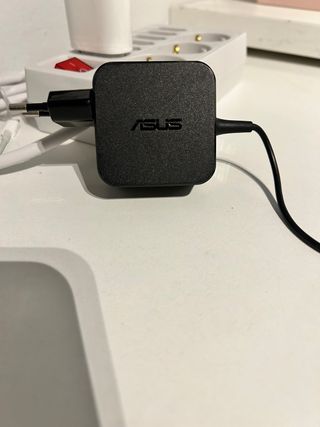 Cargador portátil Asus