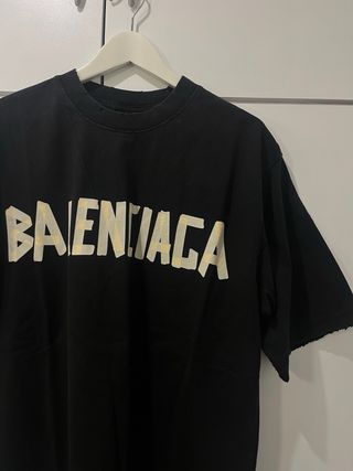 Camiseta Balenciaga Negra Talla S, OVERSIZE